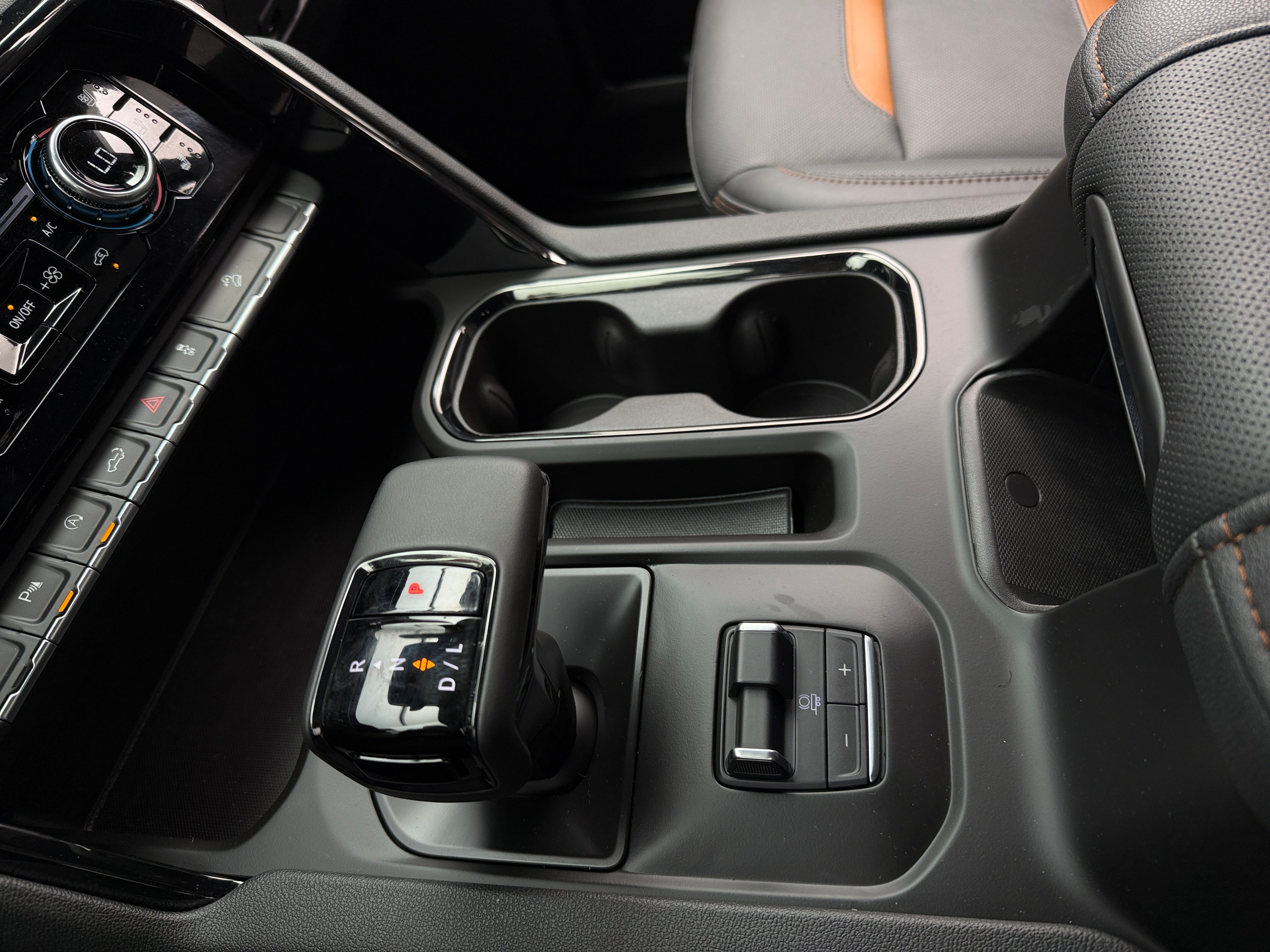 gmc sierra 1500 2025 3GTUUEEL5SG356495 image gmc sierra 1500 2025 3GTUUEEL5SG356495 image